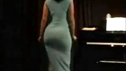 busty قایق فیلم لز هندی Lez (نام?)
